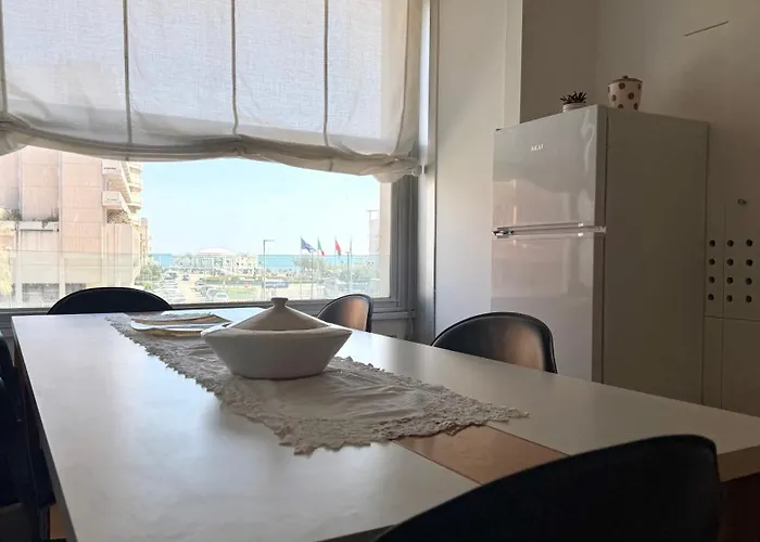 Se161 - Senigallia, Bilocale In Centro, Con Vista Mare E Rotonda Daire *