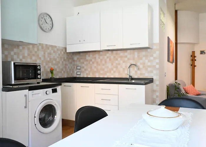 Se161 - Senigallia, Bilocale In Centro, Con Vista Mare E Rotonda Senigallia