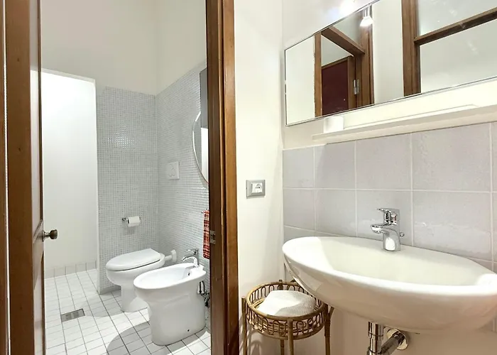 Se161 - Senigallia, Bilocale In Centro, Con Vista Mare E Rotonda *